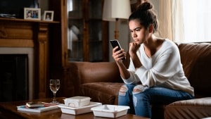 ‘Swipe Bait’ Is Ruining Your Chances of Finding Your Person