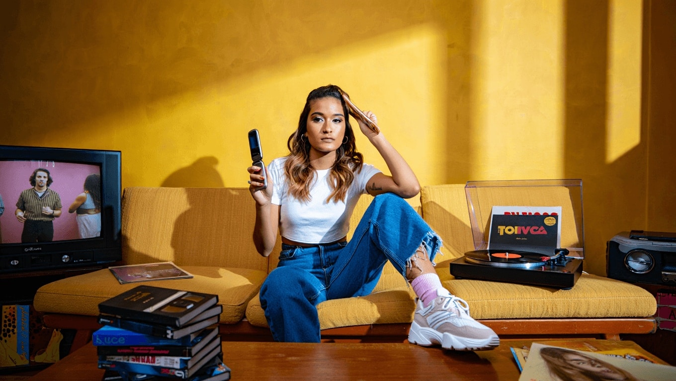 The Real Reason Everyone’s So Obsessed With 90s Nostalgia Right Now