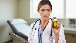 People on TikTok Are Using Olive Oil as Lube. Here’s Why That’s a Bad Idea, According to an OB-GYN.