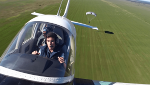 A Student Pilot Landed a Plane Alone After Her Instructor Jumped to His Death Mid-Flight
