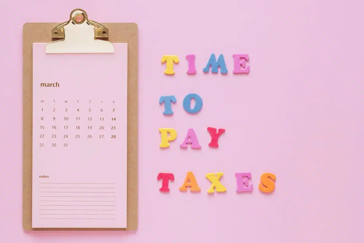 Investor reviewing financial documents and tax obligations before the 2026 deadline
